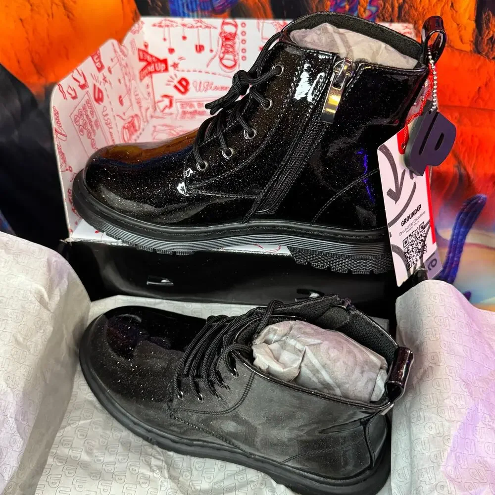 •DS• GroundUp Black Sparkle Boots • Kids 3C